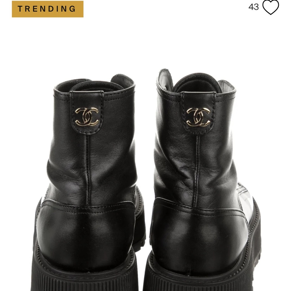 Chanel calfskin boots - Picture 4 of 5